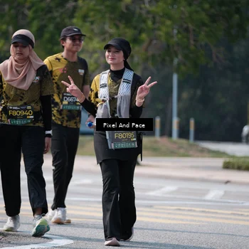Runner Photo 6183111