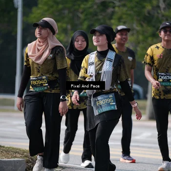 Runner Photo 6183112