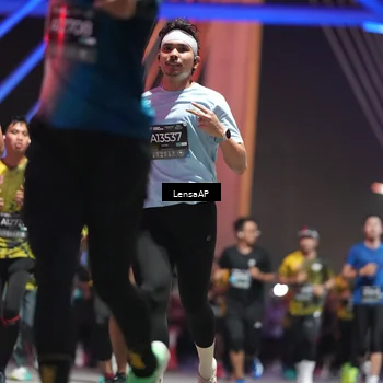 Runner Photo 6183113