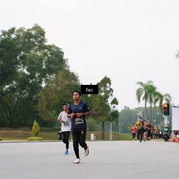 Runner Photo 6183138