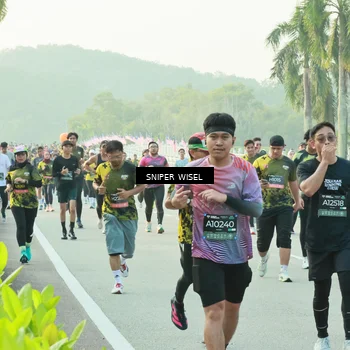 Runner Photo 6183144