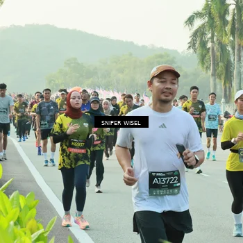 Runner Photo 6183154