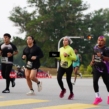 Runner Photo 6183163