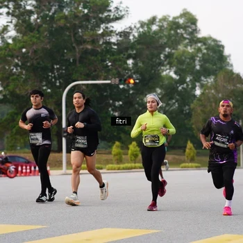 Runner Photo 6183176