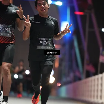 Runner Photo 6183177
