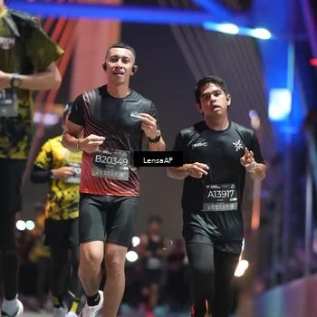 Runner Photo 6183193