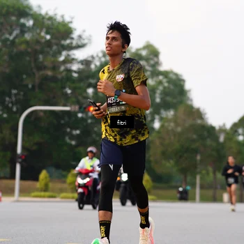 Runner Photo 6183194