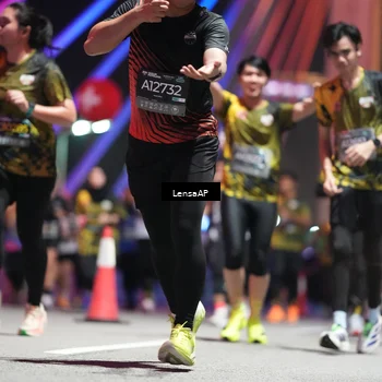 Runner Photo 6183204
