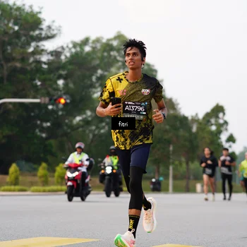 Runner Photo 6183205