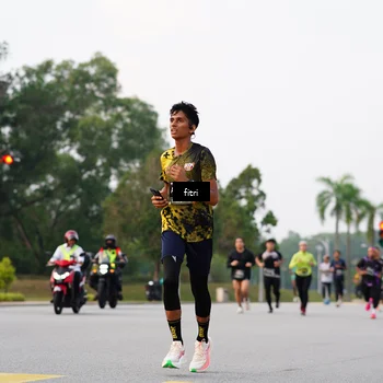 Runner Photo 6183237