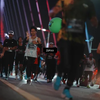 Runner Photo 6183284