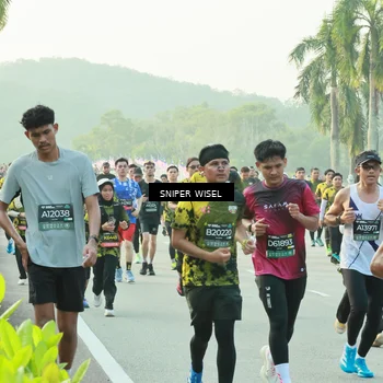 Runner Photo 6183293
