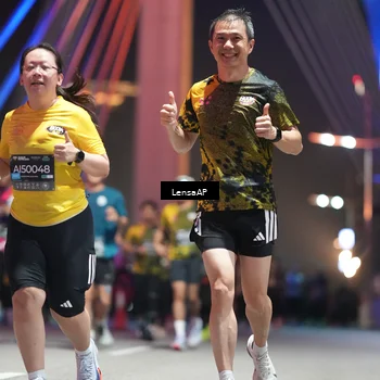 Runner Photo 6183307