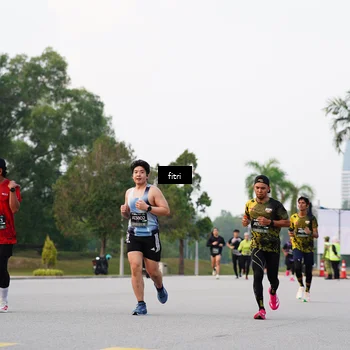 Runner Photo 6183315