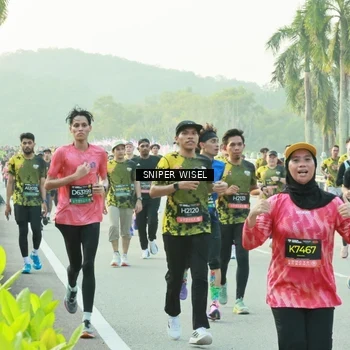 Runner Photo 6183325