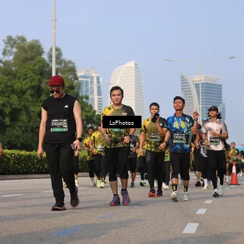 Runner Photo 6183339