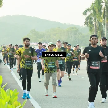 Runner Photo 6183356