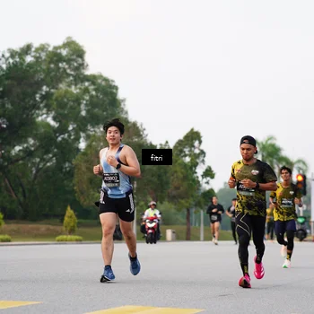 Runner Photo 6183370