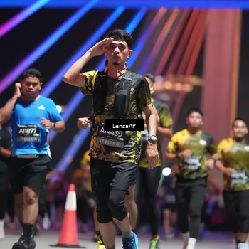 Runner Photo 6183376