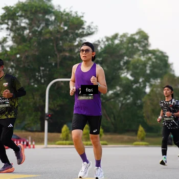 Runner Photo 6183386