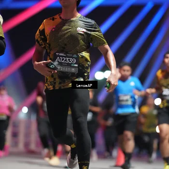 Runner Photo 6183414