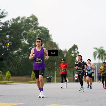 Runner Photo 6183415