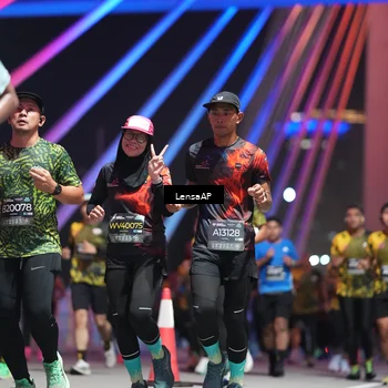 Runner Photo 6183433
