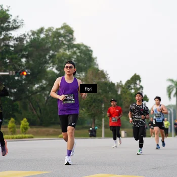 Runner Photo 6183443