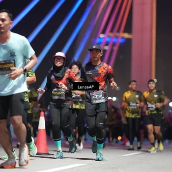 Runner Photo 6183450