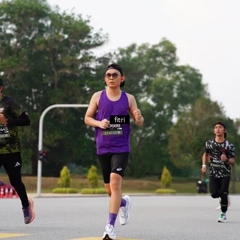 Runner Photo 6183479