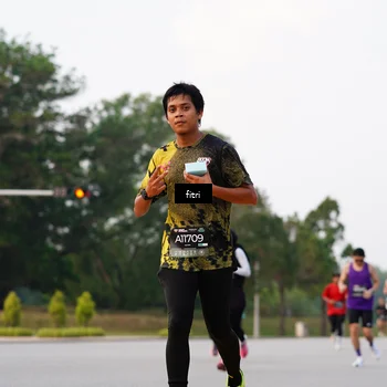 Runner Photo 6183480
