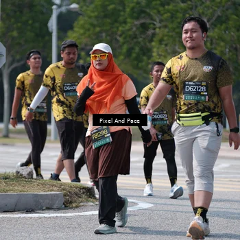 Runner Photo 6183496