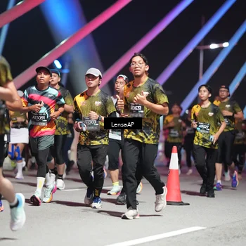 Runner Photo 6183503