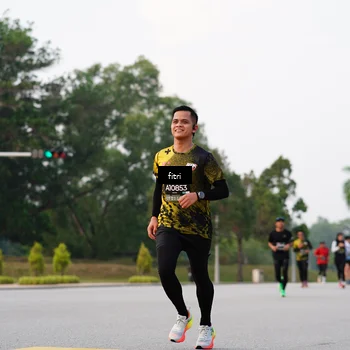 Runner Photo 6183576