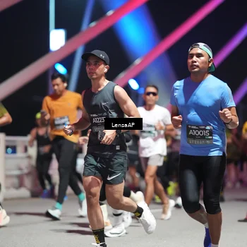 Runner Photo 6183593