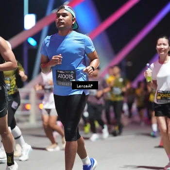 Runner Photo 6183615