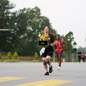 Runner Photo 6183636