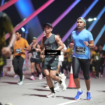 Runner Photo 6183655