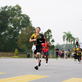 Runner Photo 6183659