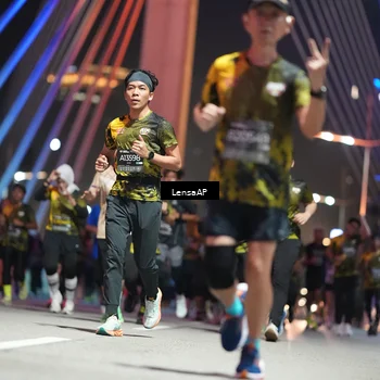 Runner Photo 6183675