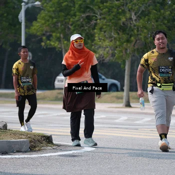 Runner Photo 6183689