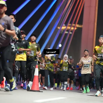 Runner Photo 6183696