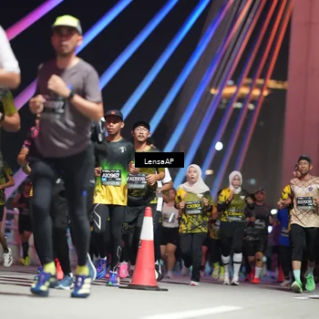 Runner Photo 6183705