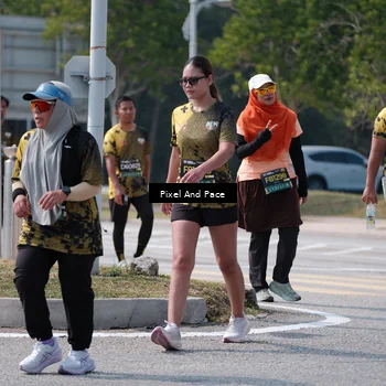 Runner Photo 6183714