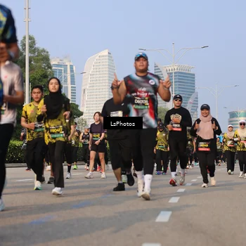 Runner Photo 6183723