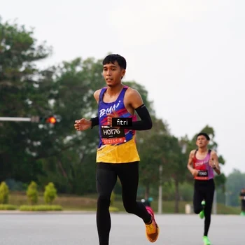 Runner Photo 6183736