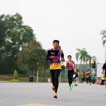 Runner Photo 6183780
