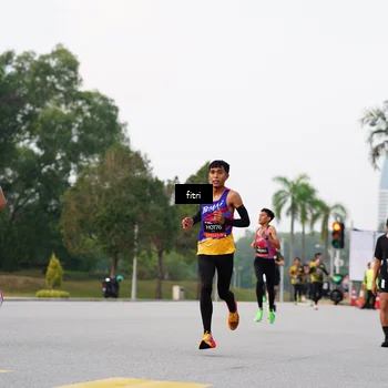 Runner Photo 6183784