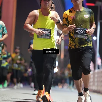 Runner Photo 6183819