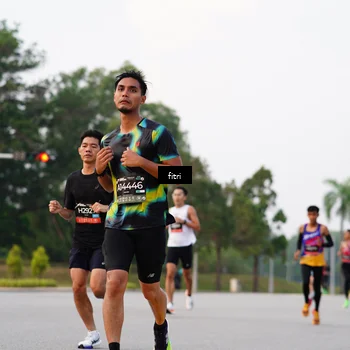 Runner Photo 6183827
